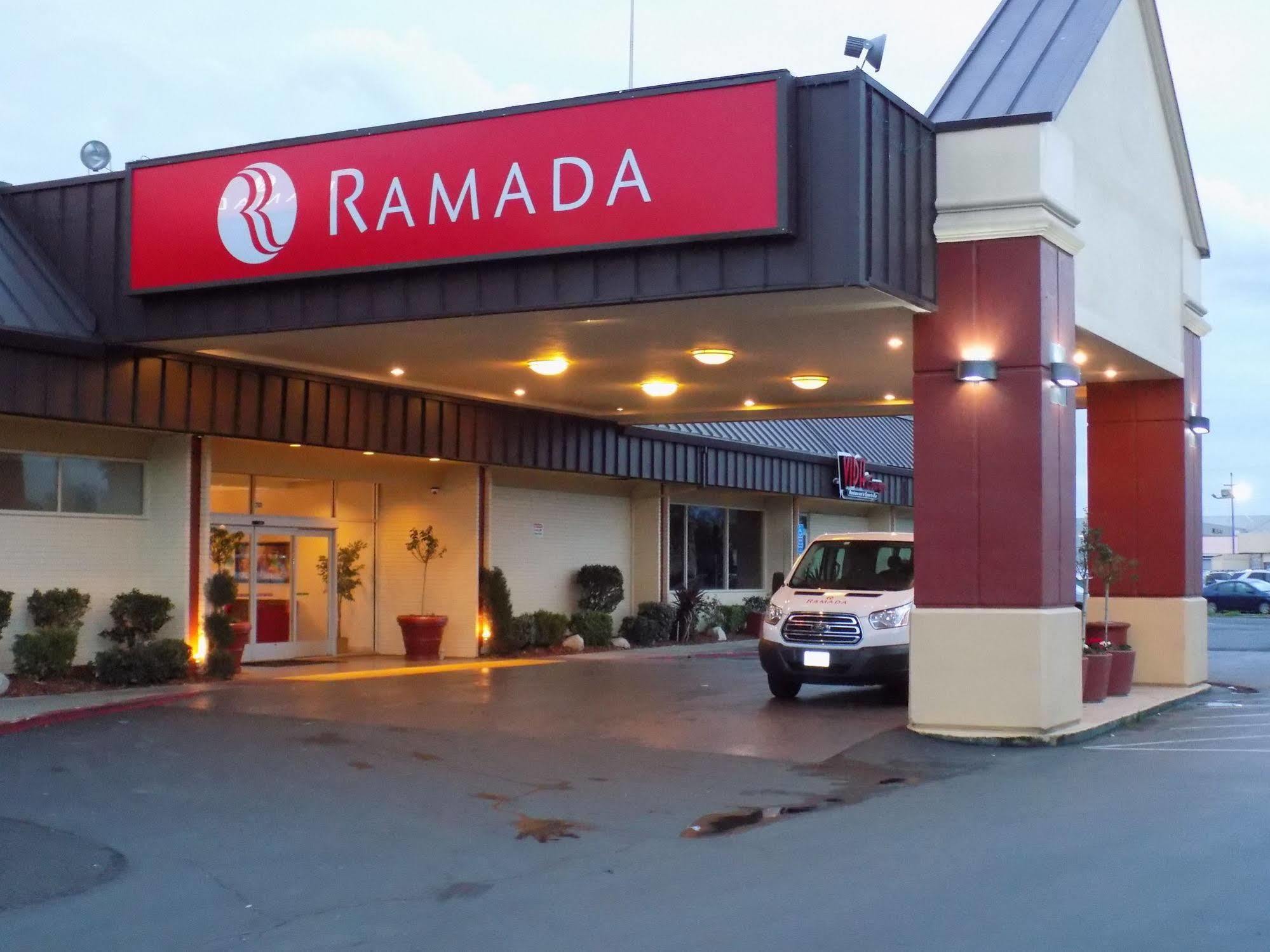 Ramada By Wyndham Sacramento Hotel Luaran gambar