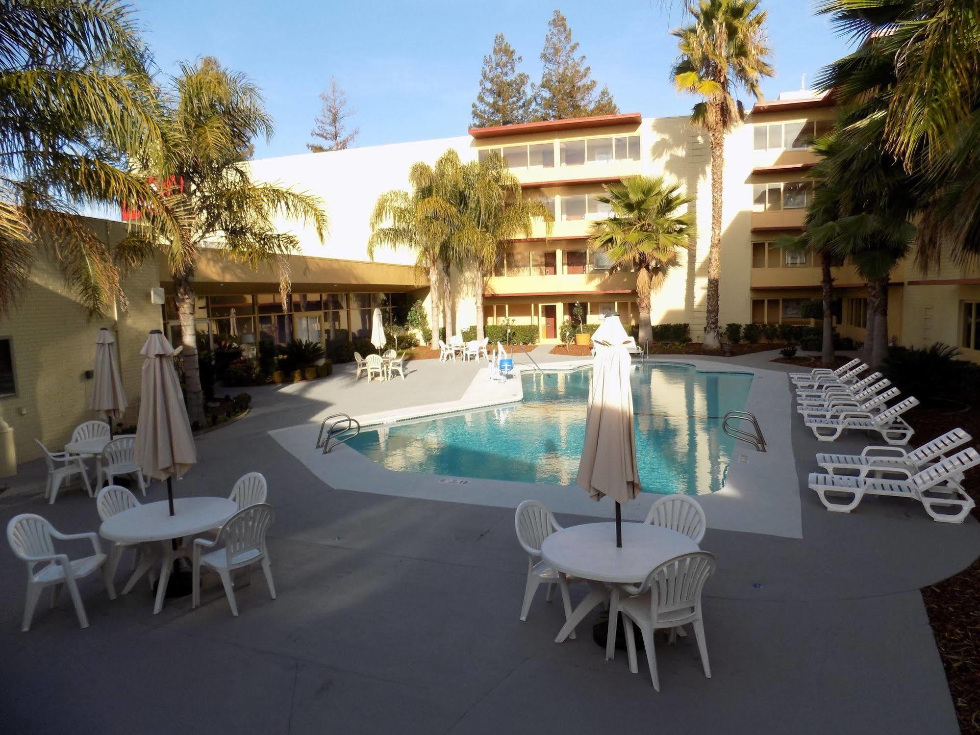 Ramada By Wyndham Sacramento Hotel North Highlands Luaran gambar